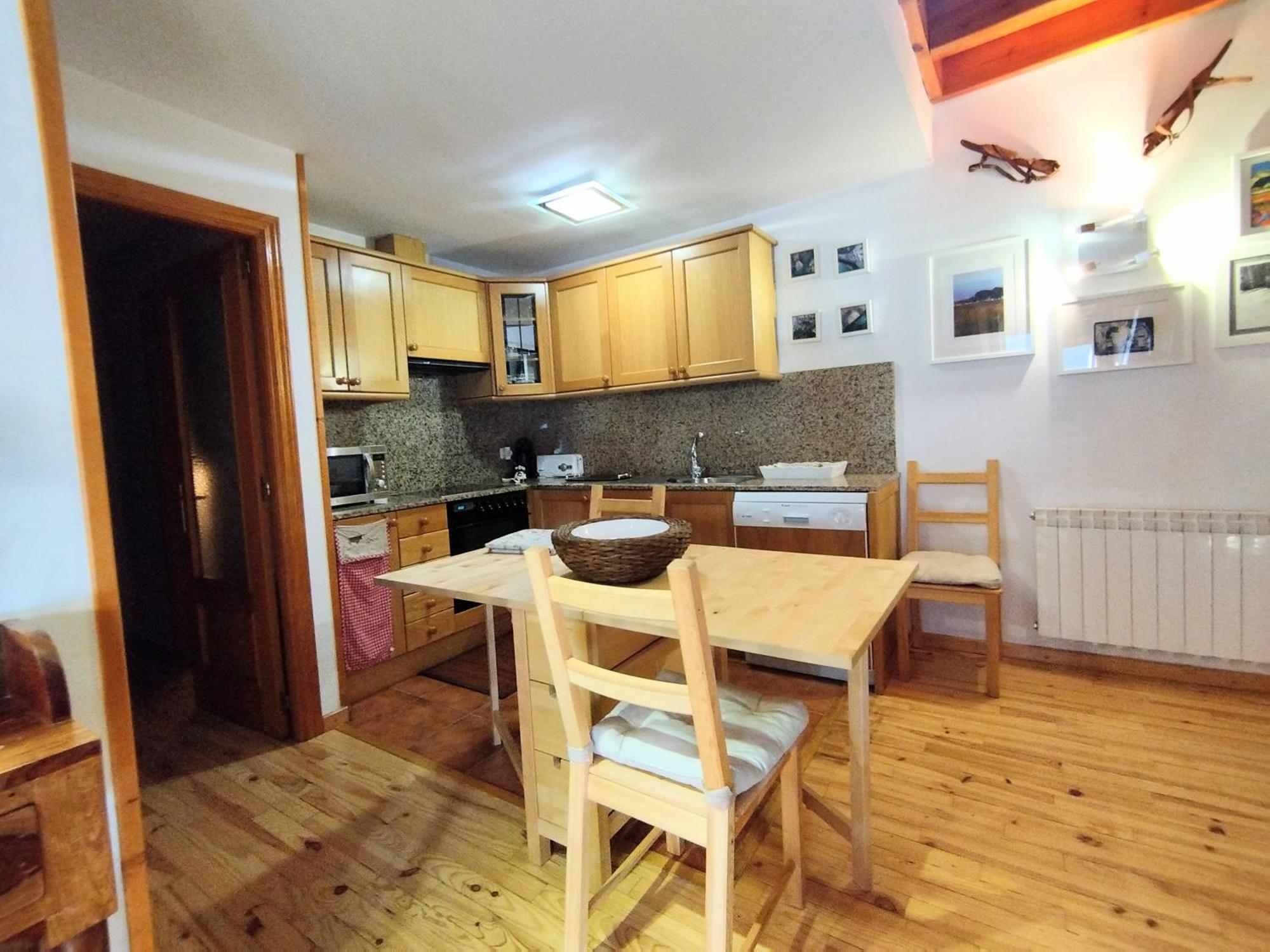 Check-In Casas Casa Pedro Leilighet Benasque Eksteriør bilde